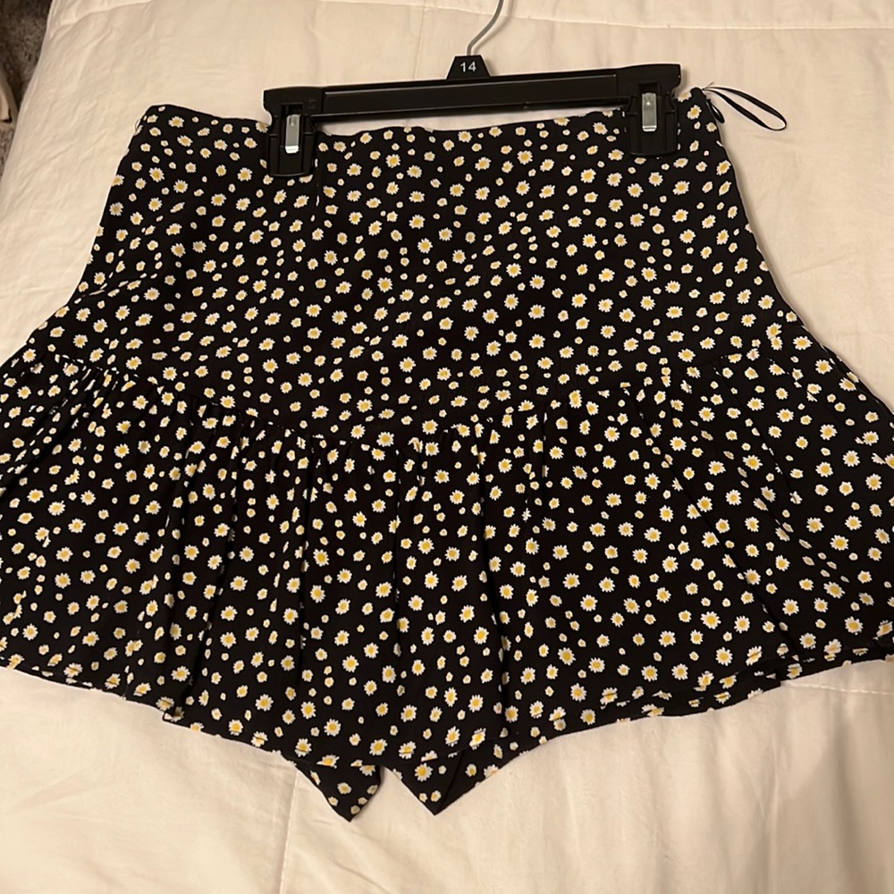 Zara black skort with flower detailing (size S)
